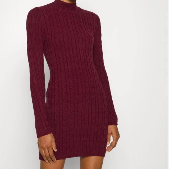 Hollister Dresses & Skirts - Hollister Burgundy Long Sleeve Knit Dress